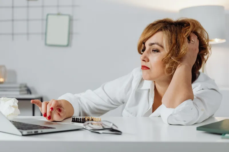 When Knowing Too Much Makes You the Problem: The Expert's Dilemma in the Age of Everyone's Opinion